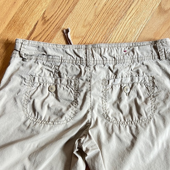 Mossimo Khaki Tan Cargo Midi Shorts 1 - Picture 5 of 6